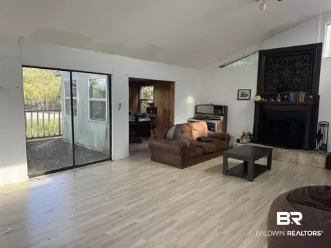 357 Coventry Way, Mobile, AL 36606 photo 2