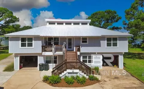 403 Albright Dr, Dauphin Island, AL 36528