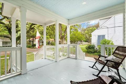112 Crenshaw St, Mobile, AL 36606 photo 2