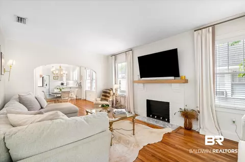 112 Crenshaw St, Mobile, AL 36606 photo 5