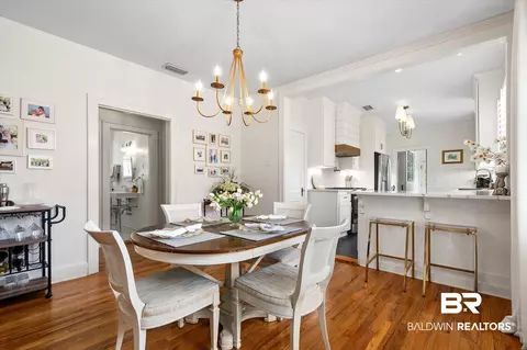 112 Crenshaw St, Mobile, AL 36606 photo 8