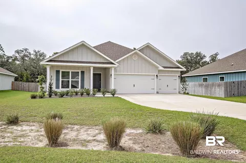1293 Holland St, Gulf Shores, AL 36542