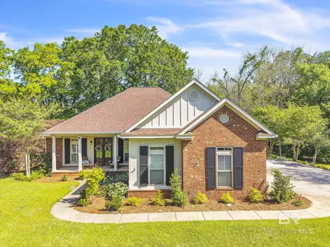 139 Sedgefield Ave, Fairhope, AL 36532