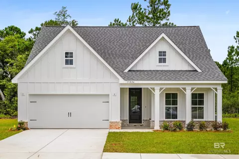 12790 Flanagan St, Elberta, AL 36530
