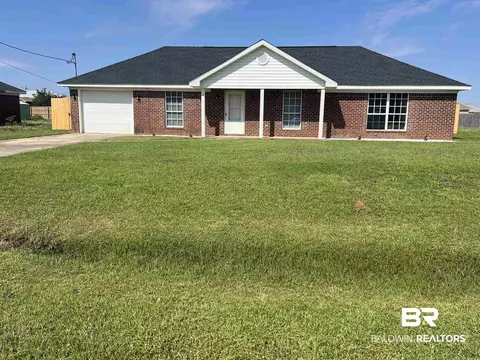 14303 Lexington Dr, Summerdale, AL 36580
