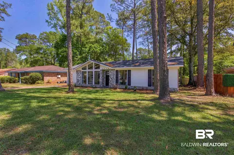 2020 Holleman Dr, Mobile, AL 36618 photo 3