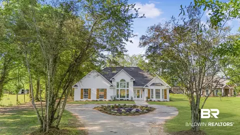 10648 Conway Ln, Daphne, AL 36526