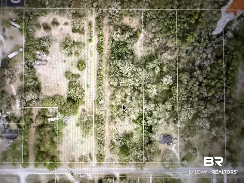 6040 Gaynor Rd, Mobile, AL 36613