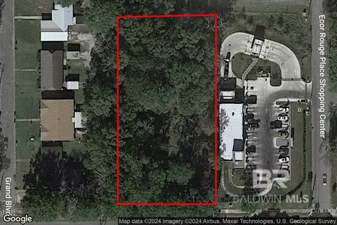 809 Fairhope Ave, Fairhope, AL 36532