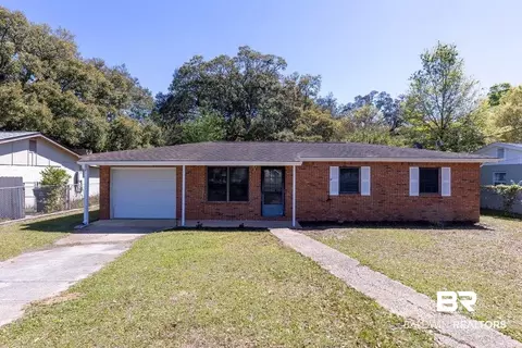 7904 Gregg Rd, Pensacola, FL 32514