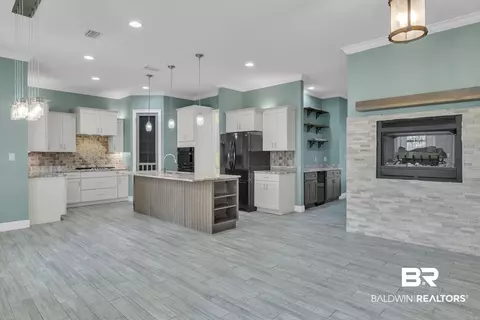 8928 Bay Point Dr, Elberta, AL 36530 photo 14