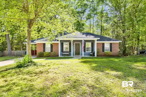 137 Richmond Rd, Daphne, AL 36526
