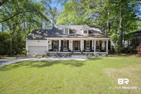 110 Lakeview Loop, Daphne, AL 36526