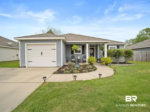3052 Meridian St, Foley, AL 36535