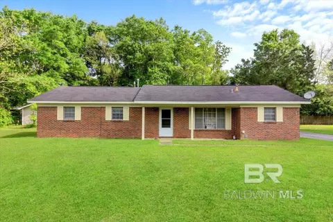 101 Stover Dr, Bay Minette, AL 36507