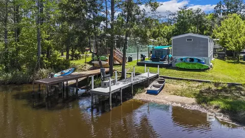 25009 Pompano Dr, Elberta, AL 36530 photo 1