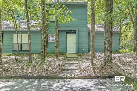 49 Summer Oaks Dr, Daphne, AL 36526