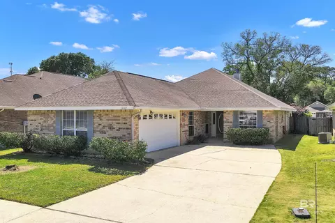 13107 E Concord Dr, Lillian, AL 36549