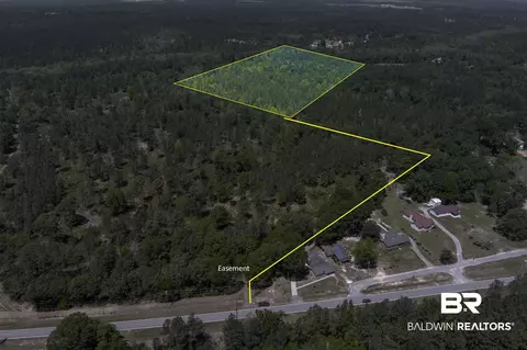 41500 Whitehouse Fork Rd, Bay Minette, AL 36507