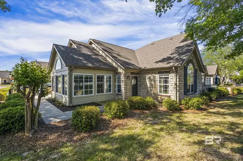 104 Holmes Ave #104, Foley, AL 36535