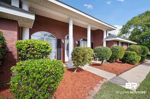 2856 W Saddlebrook Dr, Mobile, AL 36695 photo 2