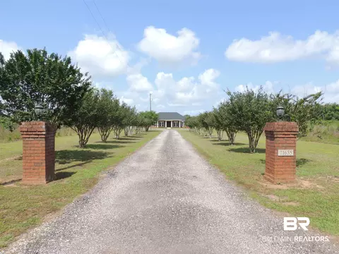 21655 Sedlack Rd, Silverhill, AL 36576