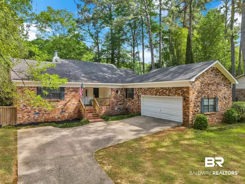 103 Ferncliff Cir, Daphne, AL 36526