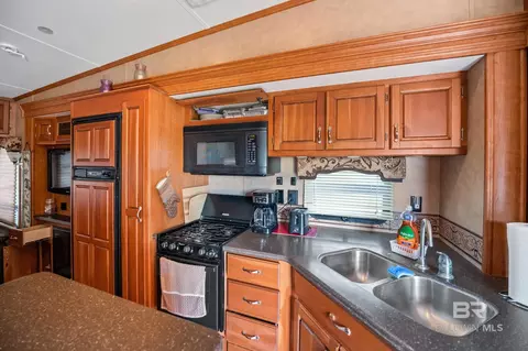 183 Defuniak Loop, Lillian, AL 36549 photo 12