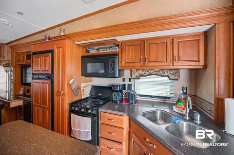 183 Defuniak Loop, Lillian, AL 36549 photo 11