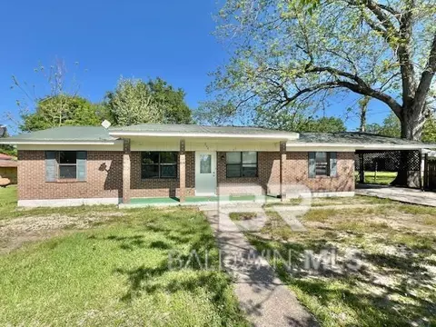 208 Lee St, Atmore, AL 36502