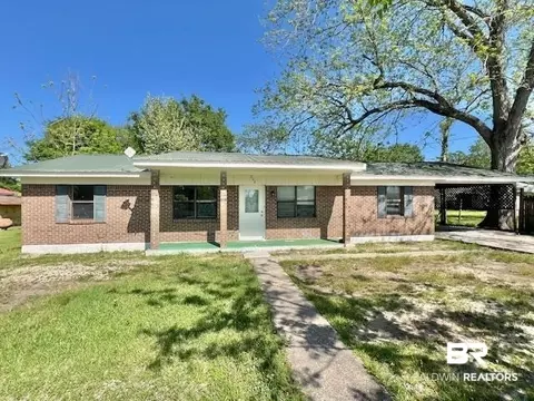 208 Lee St, Atmore, AL 36502