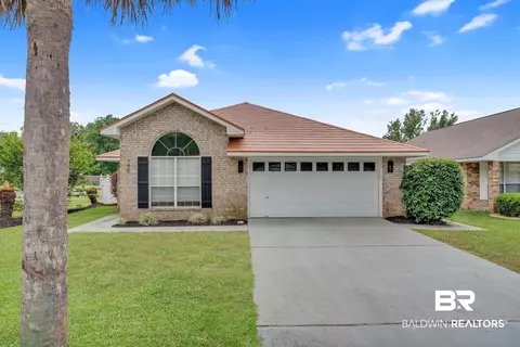 300 Cahaba St, Foley, AL 36535