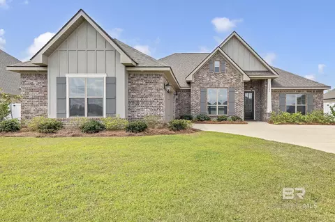 10606 Secretariat Blvd, Daphne, AL 36526