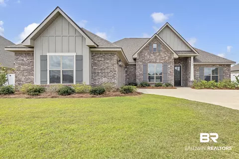 10606 Secretariat Blvd, Daphne, AL 36526