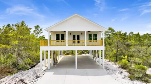 6728 Lakeshore Dr, Gulf Shores, AL 36542