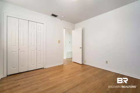 570 Markham Dr, Mobile, AL 36609 photo 18