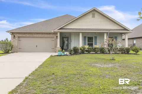 1934 Hogan Dr, Gulf Shores, AL 36542