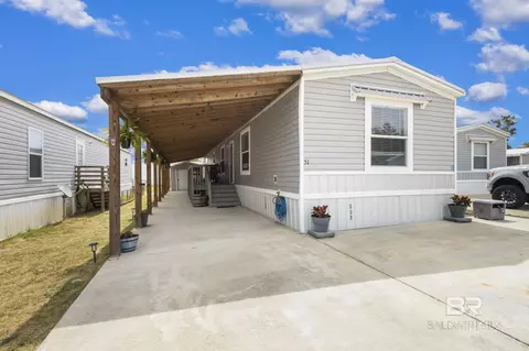 16707 State Highway 180 #51, Gulf Shores, AL 36542