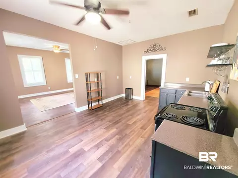 112 Espejo St, Mobile, AL 36604 photo 7