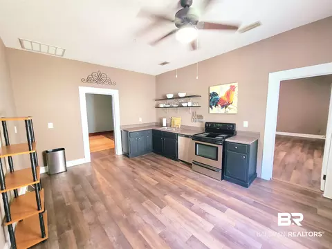 112 Espejo St, Mobile, AL 36604 photo 4