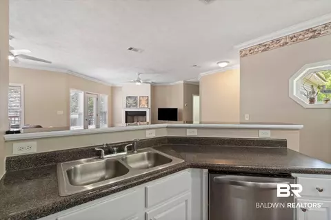 3917 Bay Front Rd, Mobile, AL 36605 photo 9