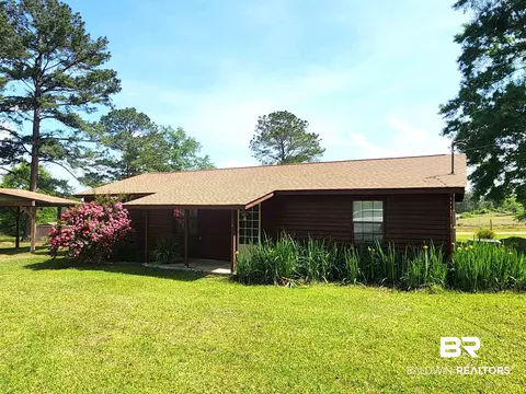 96 Cope Ln, Flomaton, AL 36441