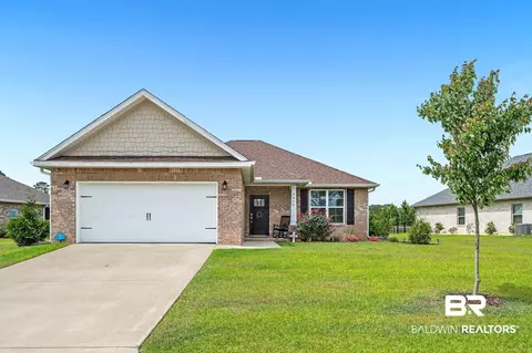 9816 Lakeview Dr, Foley, AL 36535