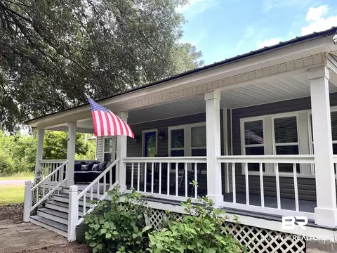 9450 Rice Creek Rd, Stockton, AL 36579