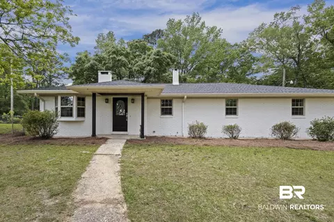 211 N Dobson Ave, Bay Minette, AL 36507