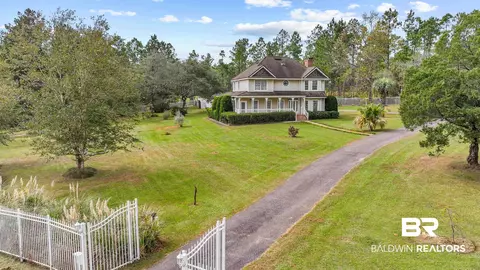 24091 Baldwin Beach Expy, Robertsdale, AL 36567