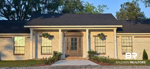 19690 Lawrence Rd, Fairhope, AL 36532
