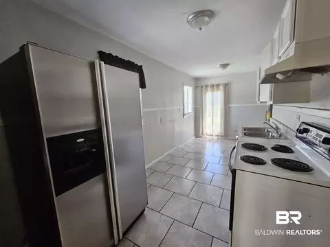 2253 Barlow St, Mobile, AL 36617 photo 3