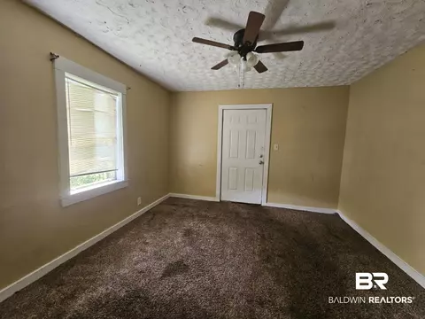 2253 Barlow St, Mobile, AL 36617 photo 7