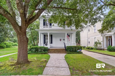 1209 Palmetto St, Mobile, AL 36604